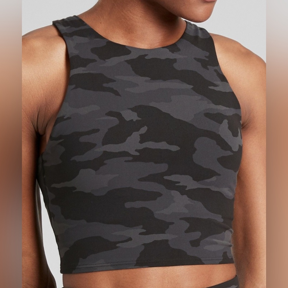NWT Athleta Printed Crop Top Large
